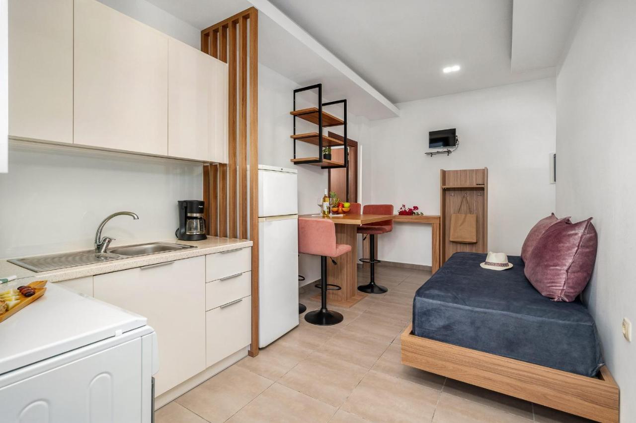 Marina Apartments เลนทาส ภายนอก รูปภาพ